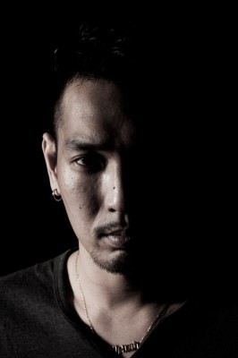 th_goth-trad-_021a-266x400.jpg